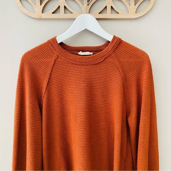 Altar'd State Long Sleeve Top Rust Orange Sz Small - Picture 2 of 9